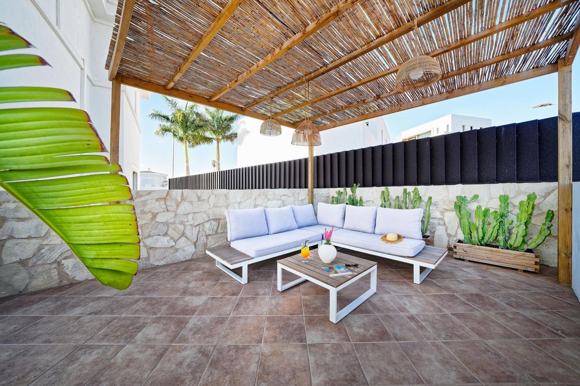 Villa Laravi By Maspalomas Holiday Villas Meloneras Luaran gambar